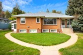 Front Yard - 1001 22nd Ave
