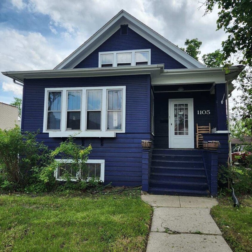 Primary Photo - 1105 W Touhy Ave