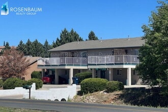 Building Photo - 9615 E Lakeshore Dr