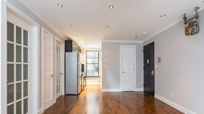 Building Photo - 147 Avenue A