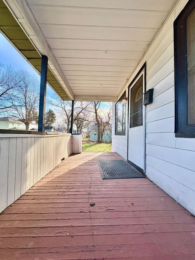 Foto del edificio - 1133 N Elmer St