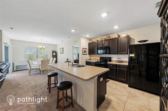 Building Photo - 289 Saint Georges Circle