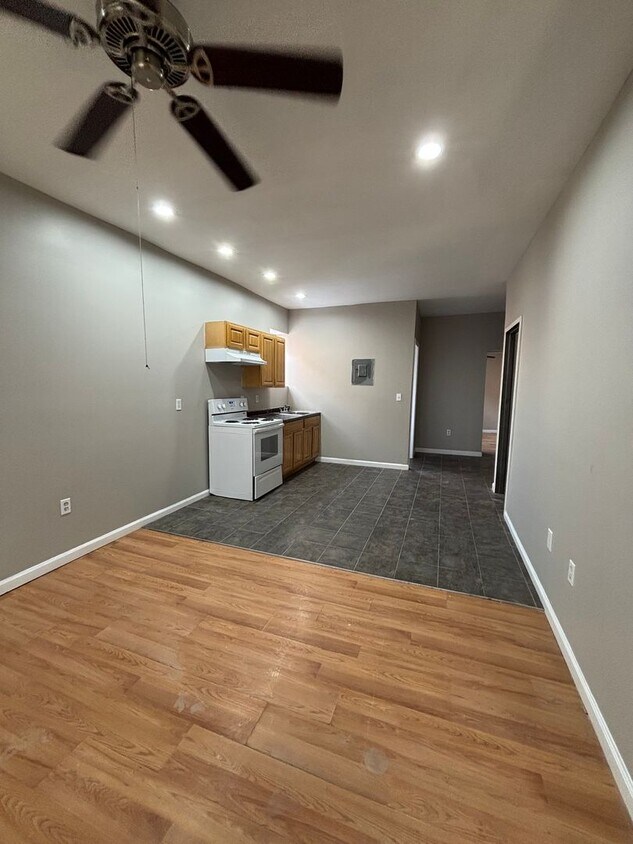 Primary Photo - CHARMING STUDIO APARTMENT IN NORTH PHILADE...