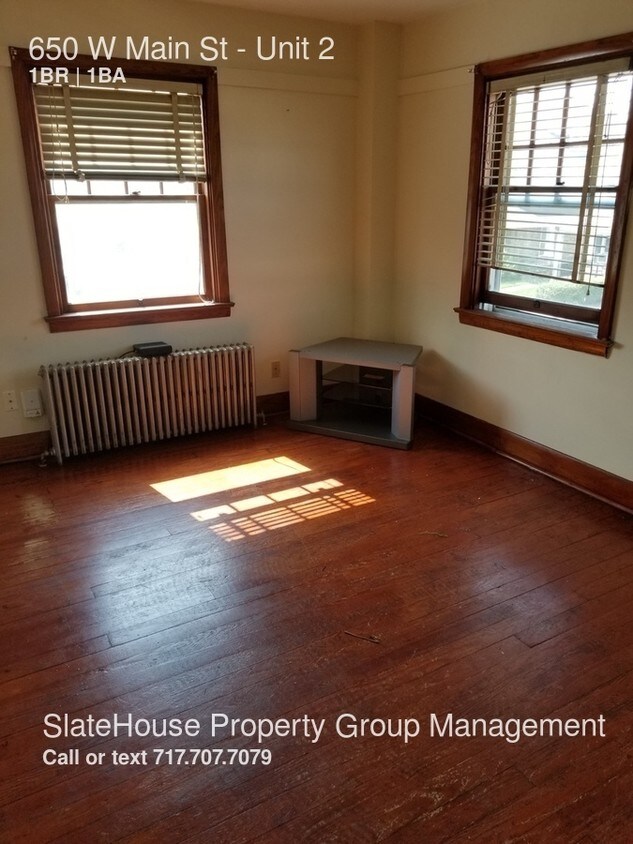 Primary Photo - Clean 1 Bedroom 1 bath unit