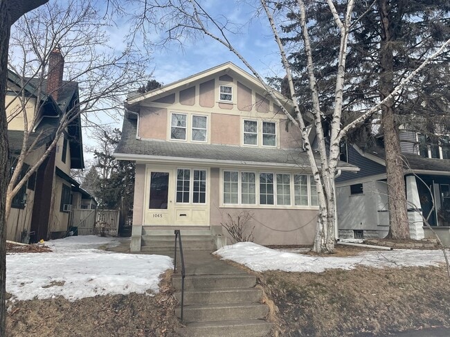 Building Photo - 1065 Fairmount Ave