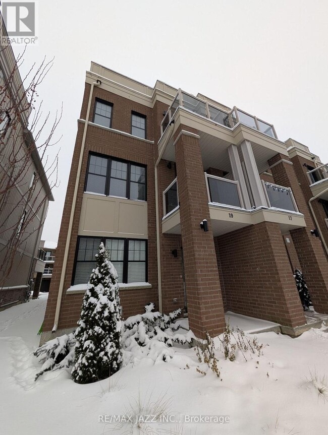 Building Photo - 19 Clarington Blvd