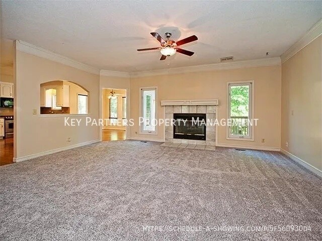 Building Photo - 14281 S Arapaho Dr