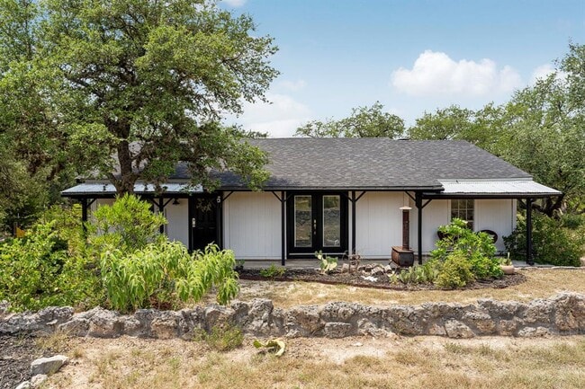 Building Photo - 2591 Spring Valley Dr