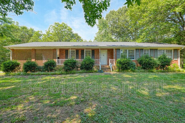 Foto del edificio - 160 McChesney Rd