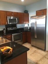 Building Photo - 73-1116-1116 Nuuanu Pl