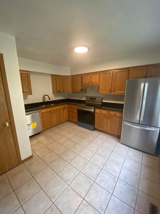 402 Harding St, Lower Burrell, PA 15068 Townhome Rentals in Lower