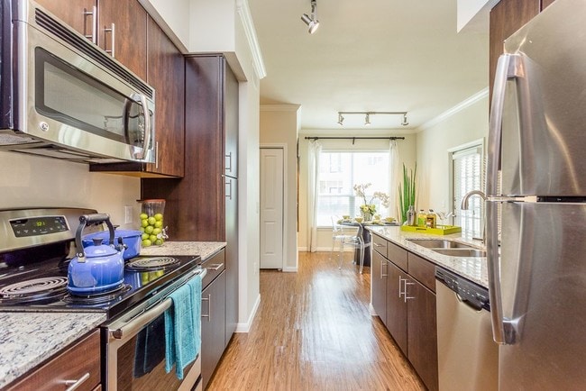 Building Photo - Fairfield Ranch