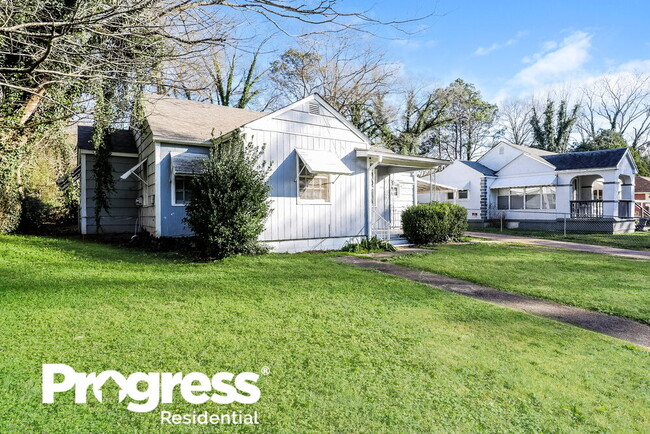 Building Photo - 2242 Jernigan Dr SE