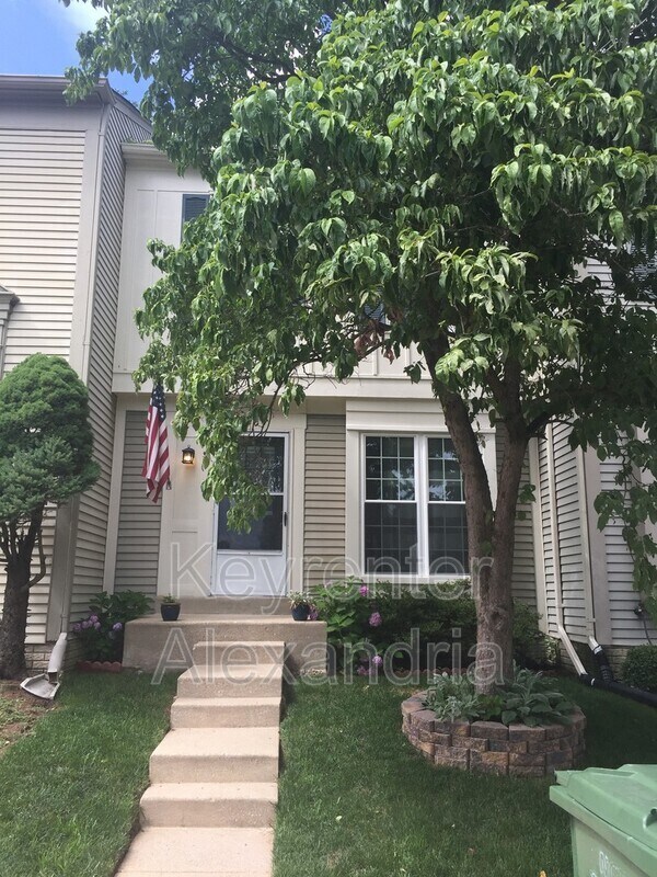 Foto del edificio - 7107 Tolliver St