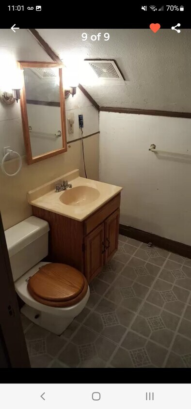 Foto principal - 1102 Kanawha Blvd W