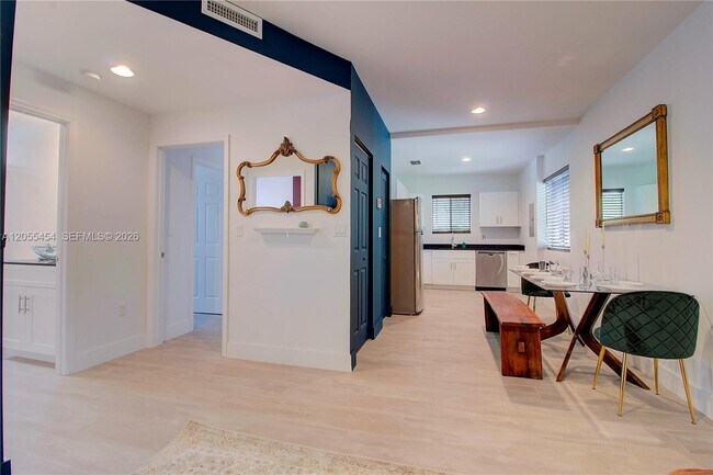 Foto del edificio - 427 NW 34th St