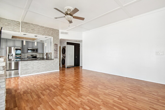 Foto del edificio - 3127 W Sligh Ave