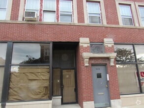 Building Photo - 1825 E 79th St
