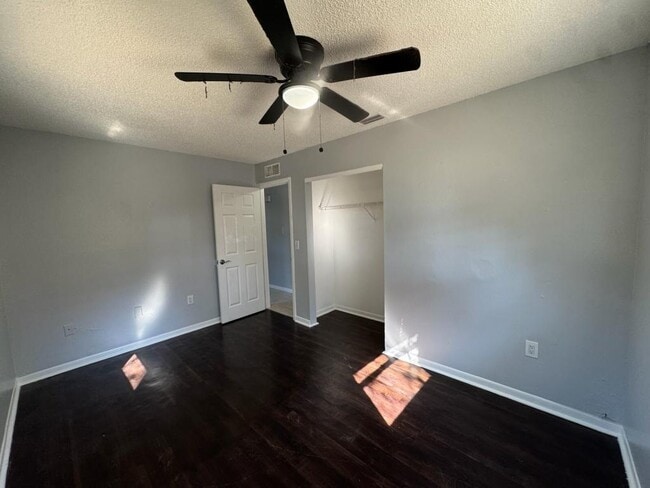 Building Photo - 8350 Afton Ln