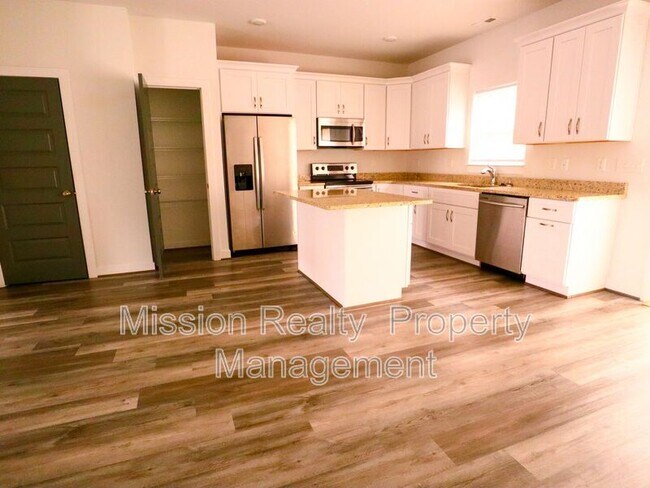 Foto del edificio - 4520 Josephine Ln