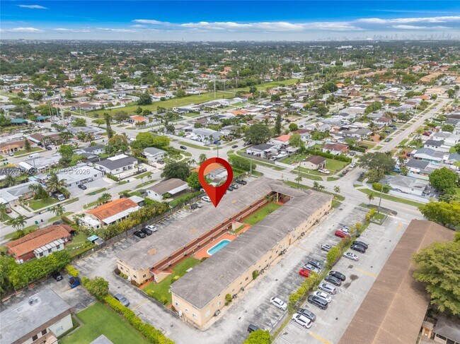 Foto del edificio - 3800 SW 102nd Ave