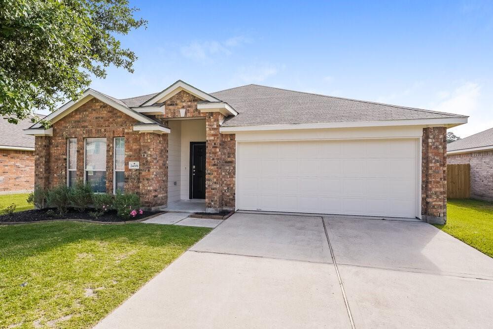 Foto principal - 24006 Blossom Crest Ln