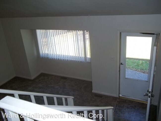 Building Photo - 4 br, 1.5 bath House - 256 Victoria Drive