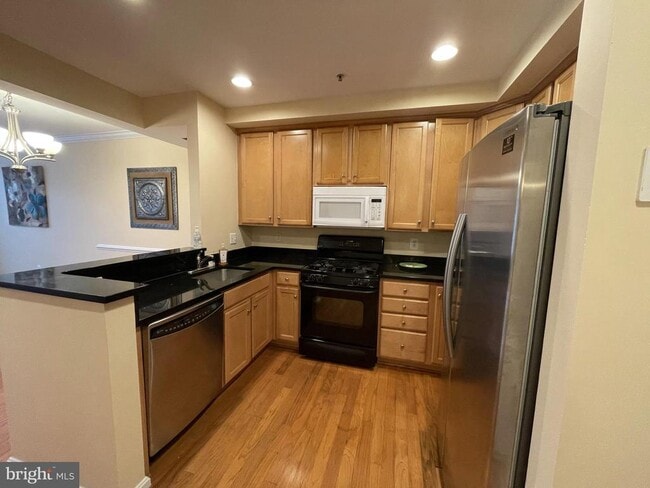 Building Photo - 4701 Eggleston Terrace