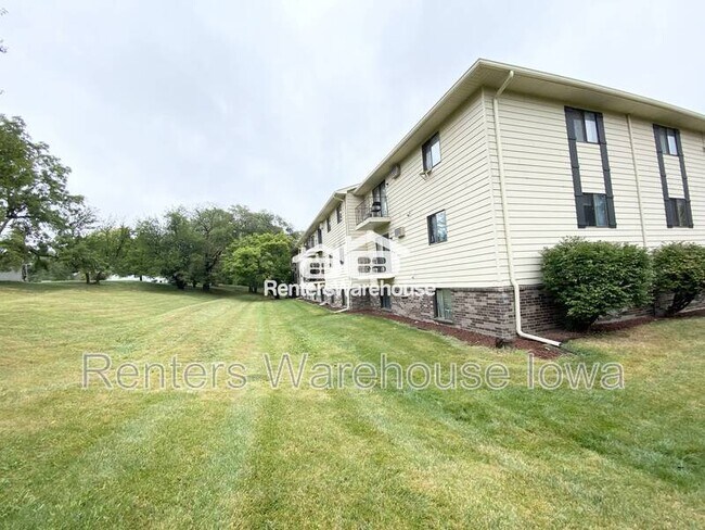 Building Photo - 1831 Fuller Rd