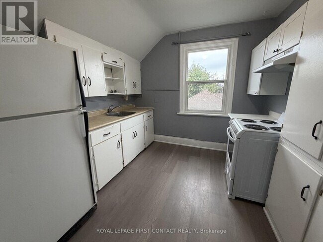 Photo du bâtiment - 149 Mississaga St W