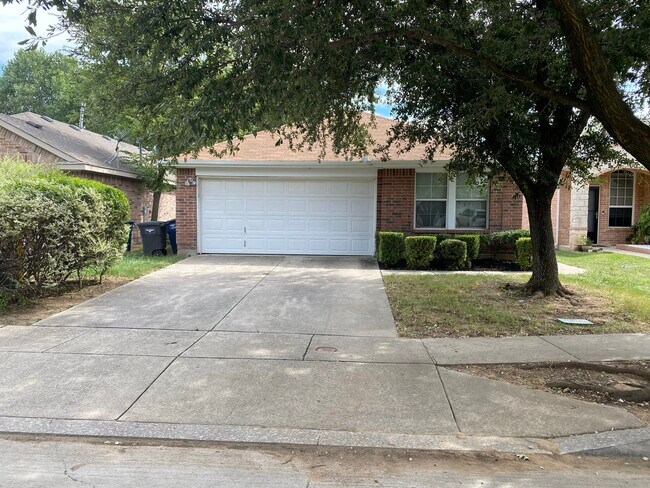 Building Photo - 8821 Highland Orchard Dr