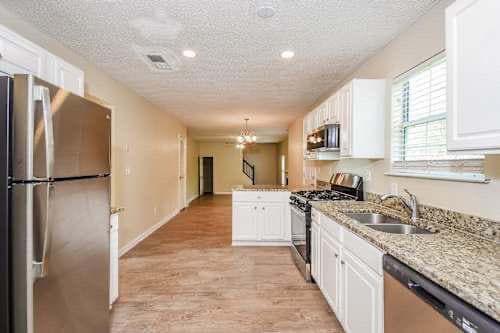 Building Photo - 733 Trigg Lake Ct