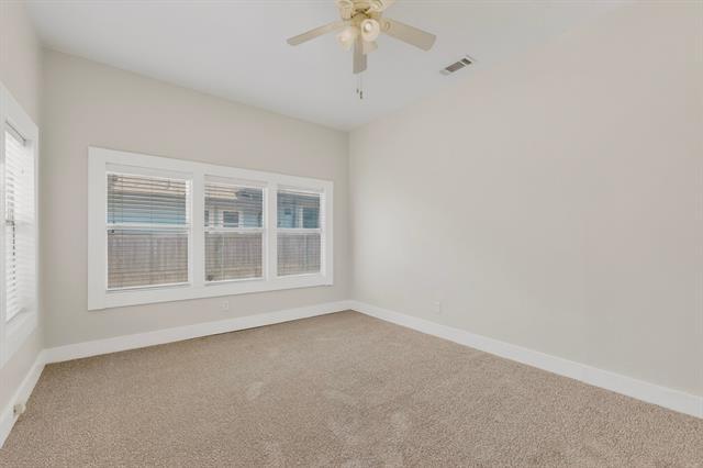 Building Photo - 314 S Waverly Dr
