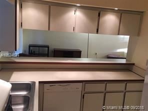 Foto del edificio - 3 br, 2.5 bath  - Las Palmas Condo