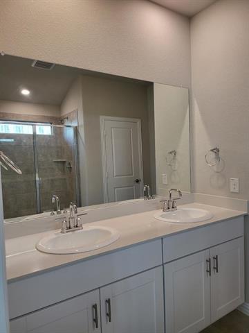 Foto del edificio - 3221 Feller Ln