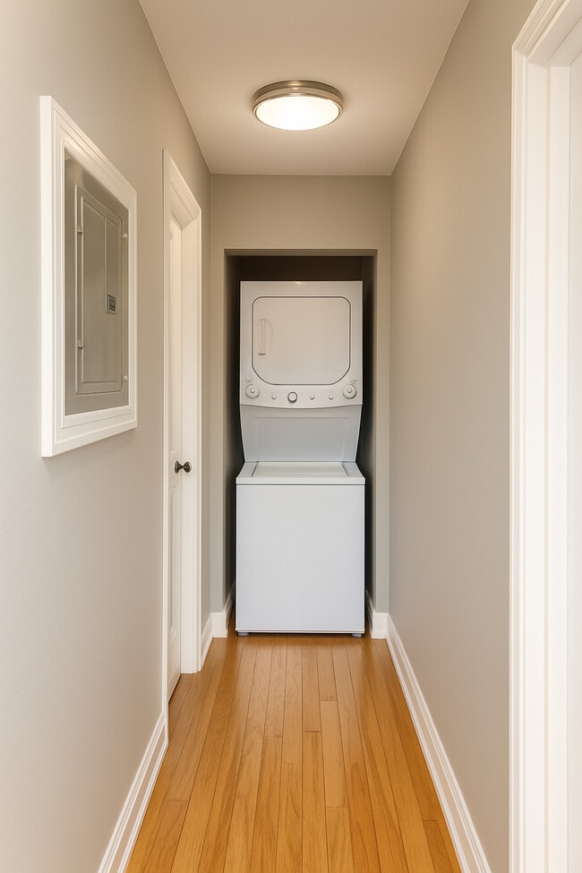 Building Photo - The Highland Collection