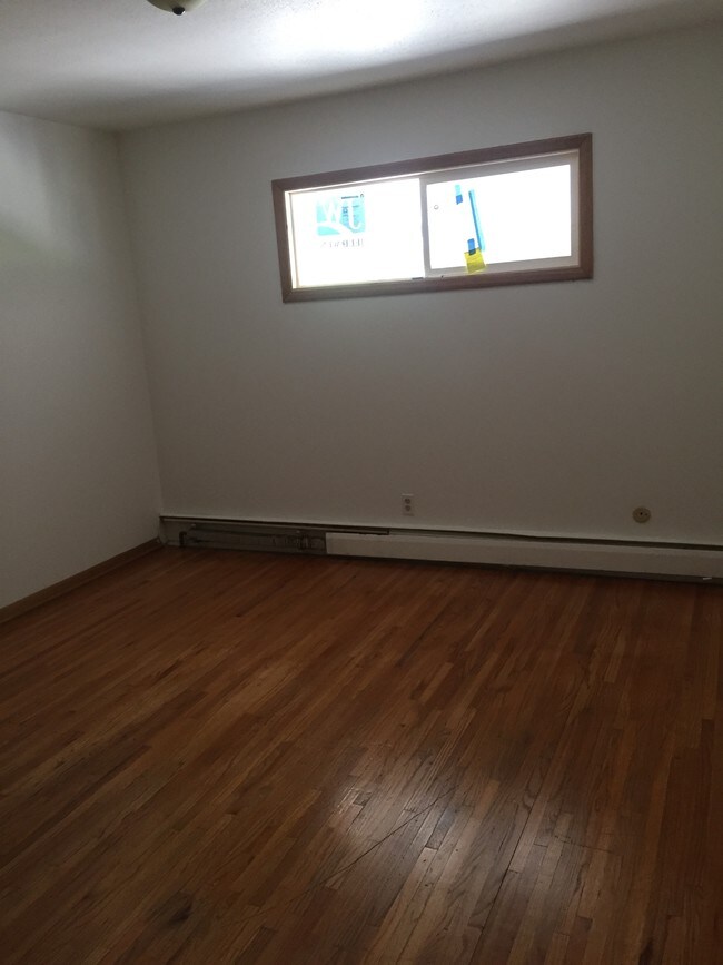 Building Photo - Ashland Apartments and Commercial Space