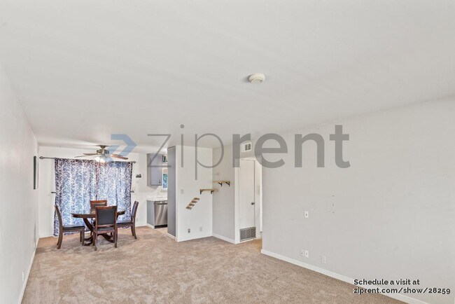 Building Photo - 1375 Phelps Ave