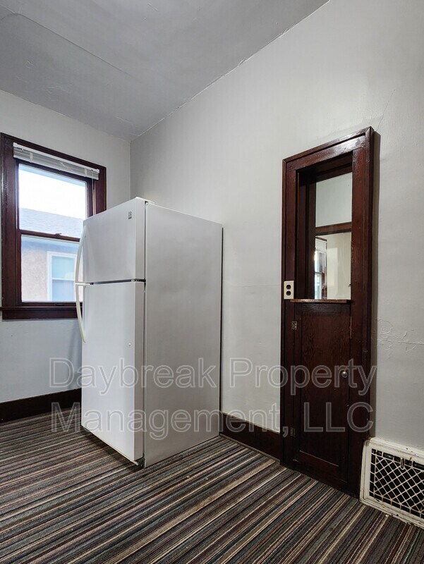 Foto del edificio - 723 14th St N