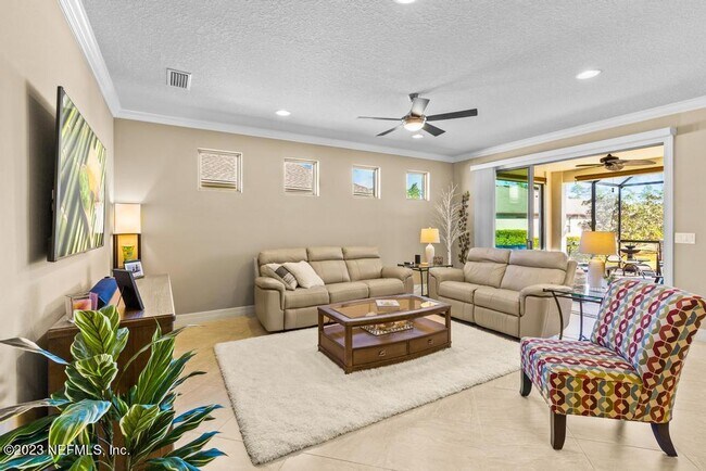 Building Photo - 280 Winding Path Dr