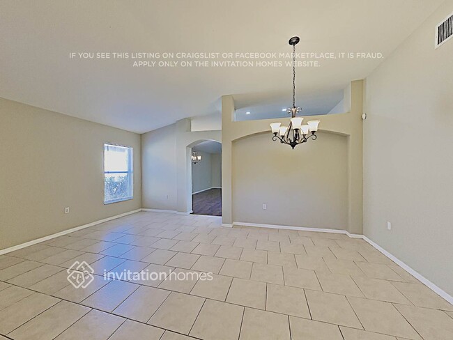 Foto del edificio - 4609 Portobello Cir