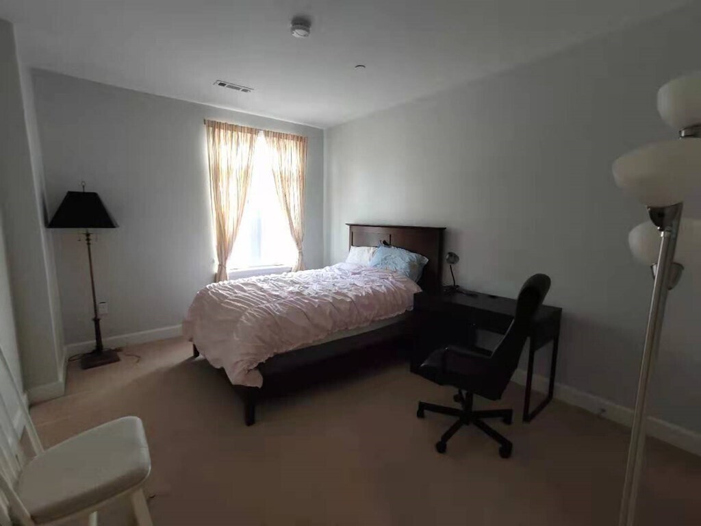 Foto principal - 1501 Commonwealth Ave