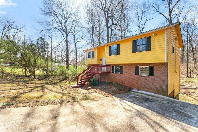 Foto del edificio - 2613 Lewfield Cir SE