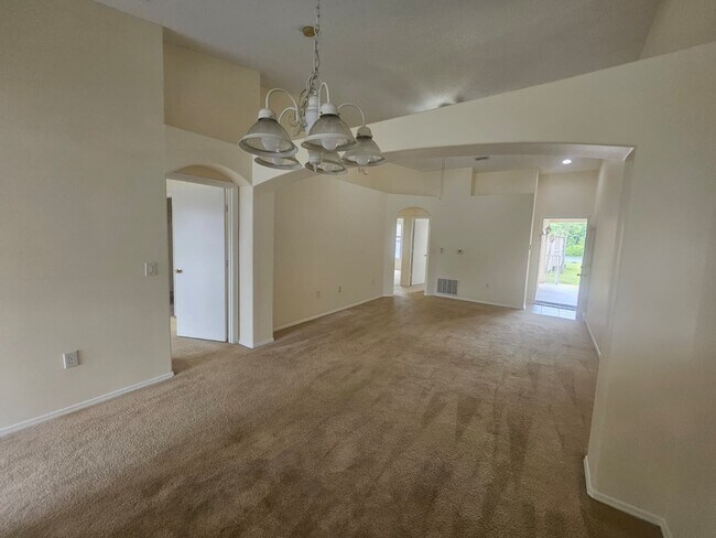 Foto del edificio - 13415 Fairway Glen Dr