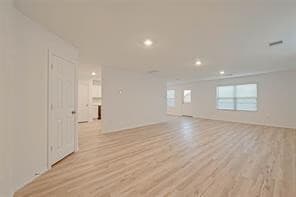Building Photo - 11098 N Lake Mist Ln
