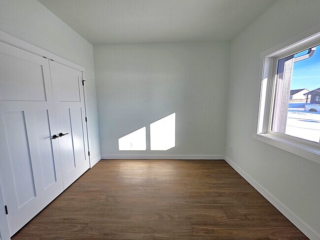 Foto del edificio - 1227 Wisteria Ln