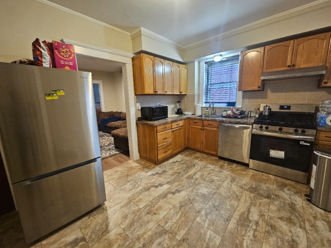 Building Photo - 14 Finady Ave