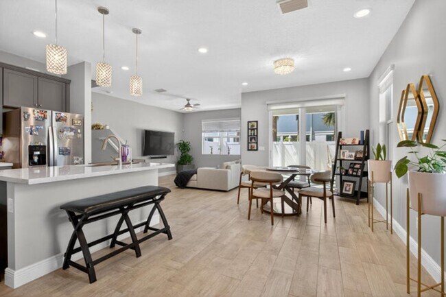 Foto del edificio - 1835 Sandpiper Pointe Pl