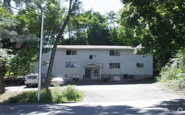 Primary Photo - 88 Heywood St