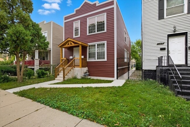 Building Photo - 5415 S Hoyne Ave